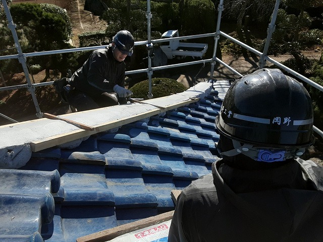木枠を使って土台造り